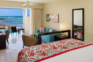 Junior Suite Ocean View king